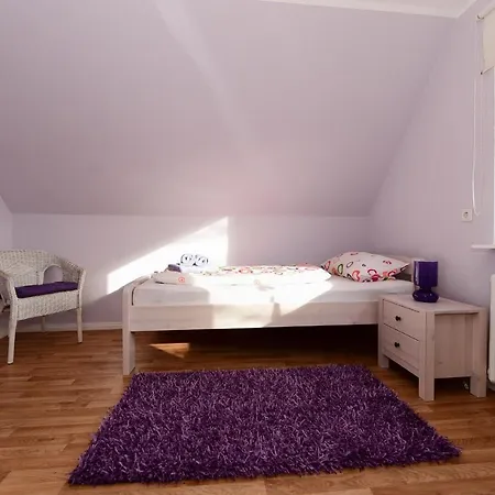 Halligweg Nr 8